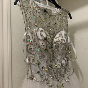 prom/wedding/formal dress